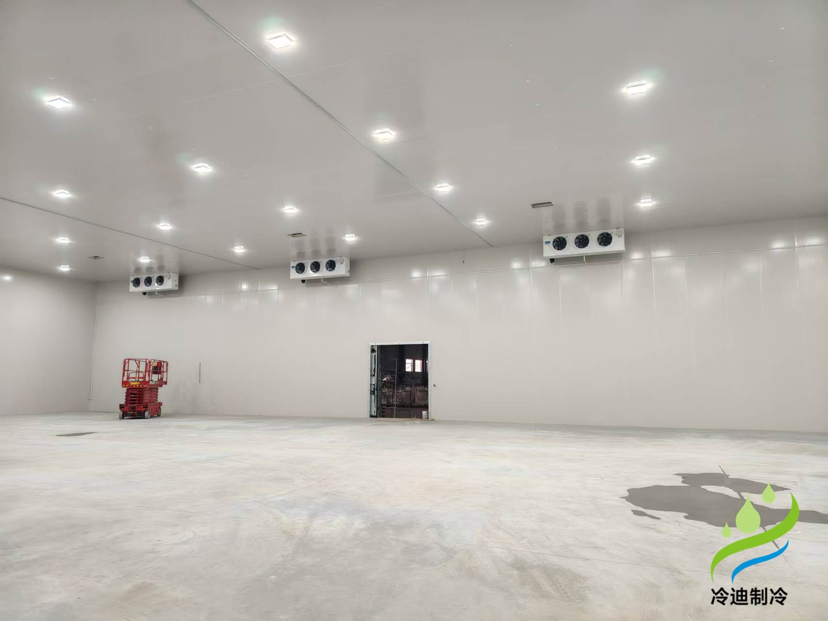 保稅區安裝500平米陰涼倉庫和冷庫造價多少錢?(圖1) 保稅區安裝500平米陰涼倉庫和冷庫造價多少錢?